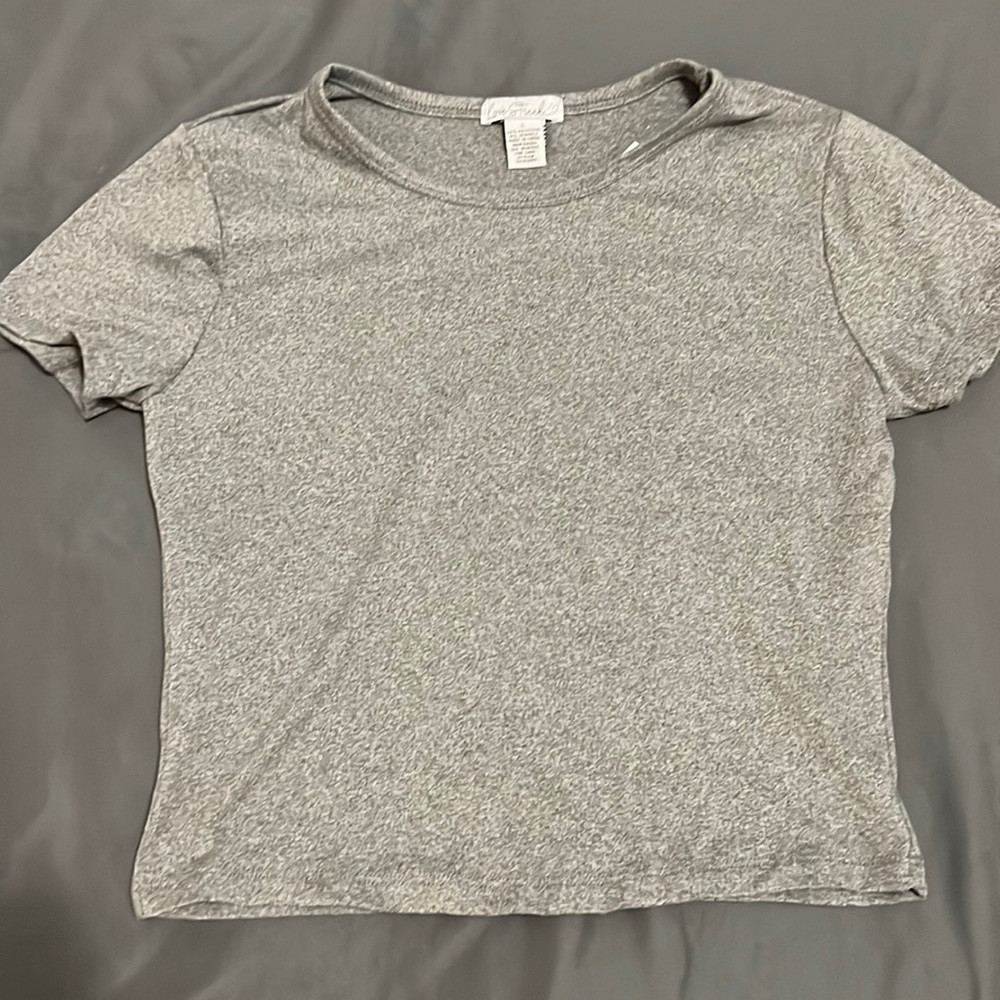 Cropped Grey Tee